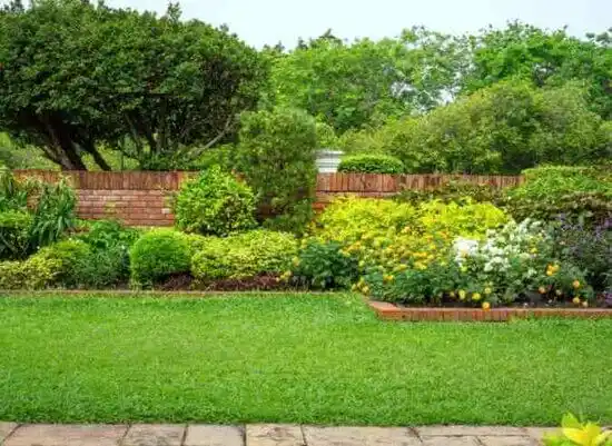 landscaping services Cuyahoga Falls